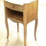 844 8133 LAMP TABLE